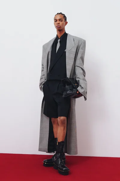 Look 24